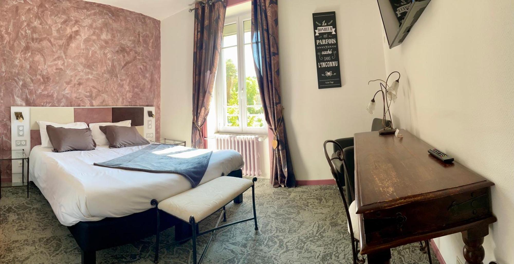 Hotel Gambetta ロン・ル・ソーニエ エクステリア 写真